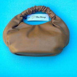 *NWT* The Drop Ruched Top Handle Bag in Mocha.